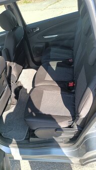 Ford Galaxy 2.0 TDCi 96 kW, 7-miestny, 2007 - 7