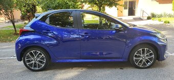 Toyota Yaris Hybrid 2025 - executive - 7