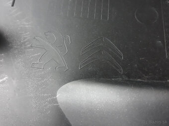 Krytka nárazníku Peugeot & Citroen - 7