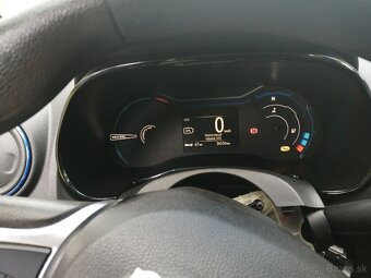 Dacia Spring - Havarovaná - 7