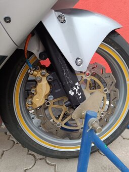 Kawasaki Ninja ZX900CE - 7