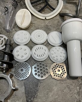 Klarstein Lucia 1300w kuchynský robot - 7