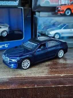 BMW modely 1:43 časť 1 - 7