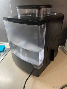 Kavovar KRUPS EA8050PE - plnefunkcny, po servise - 7