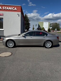 BMW 740xd - 7