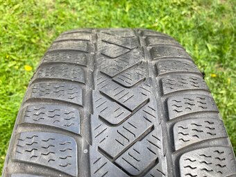 Zimné pneu Pirelli, 205/60 R16 - 7