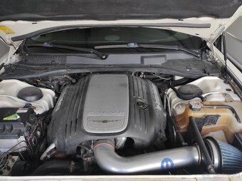 Chrysler 300C - 7