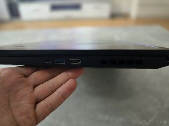Herný notebook Acer Nitro 5 17.3" - 7