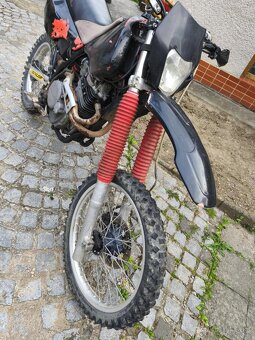 Predám Hondu XR 600 R bez tp - 7