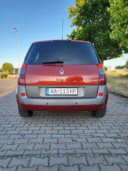 Renault Megane Scenik - 7