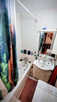 CBF- ponúkame priestranný byt vo výbornej lokalite - 7