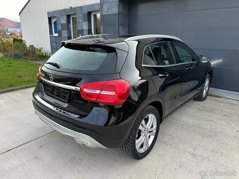 Mercedes-Benz GLA 180 - 7