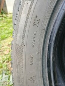 Michelin Agilis Alpin 215/60 R17 C - 7