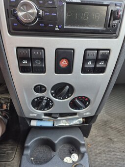 Predám Dacia Logan - 7