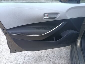 Predam Toyota Corolla TS Comfort Style Tech 1.8Hsd 2020 - 7
