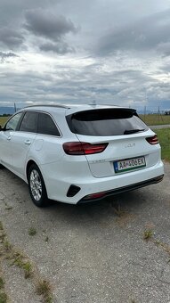 Kia Ceed SW 1.5 T-GDi Gold A/T - 7
