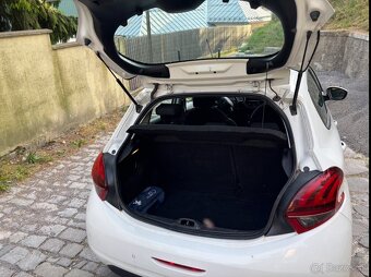 Peugeot 208 1.2 PureTech Active E6.2 - 7