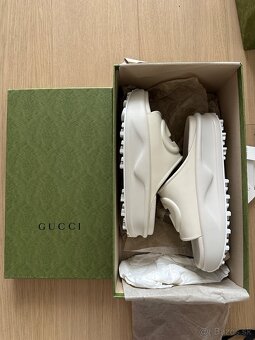 Predám Úplne Nové šľapky Gucci - 7