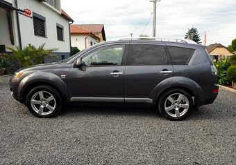 MITSUBISHI OUTLANDER 2.2DI-D 7miest 4x4 115kW STK - 7