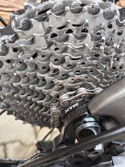 Kellys carbon rám, XT a XTR výbava - 7