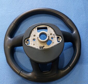 Predam Volant koženy multifukčny 2017 Q3 audi - 7