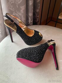 Luxusná, extravagantná dámska obuv - 7