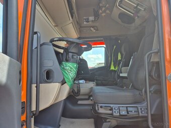 SCANIA Mega - 7