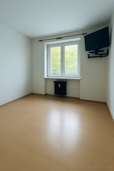 NOVINKA V PONUKE : NA PREDAJ 4i BYT PODBREZOVÁ KOLKÁREŃ - 7