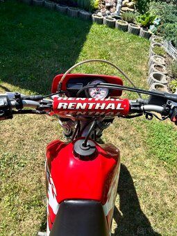 Yamaha TT-R 600 - 7