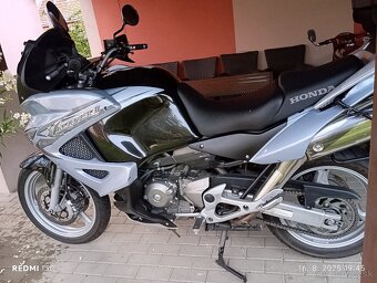 Honda Varadero 1000 - 7
