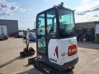 BOBCAT E19 - 7