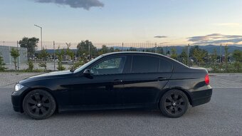 BMW E90 318d - 7