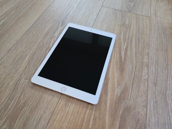 Apple iPad pro 9.7 32gb Cellular - 7