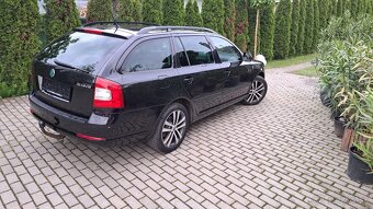 Škoda OCTAVIA Combi 2.0 TDI CR xenon - 7
