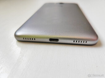HUAWEI Y6 - 7