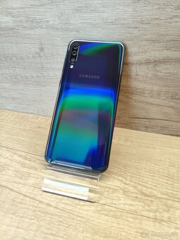 Samsung Galaxy A50 dual SIM - 128GB/4GB RAM - super stav - 7