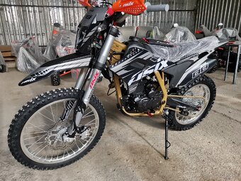 Asix 300cc - 7