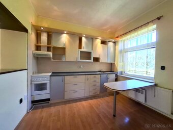 NA PREDAJ-3 izb.byt,garáž,let.kuch.,dieľňa, pozemok,HANDLOVÁ - 7