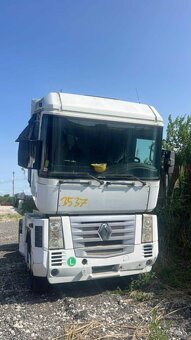 Ťahač Renault Magnum 480 na ND - 7
