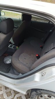 Škoda fábia 1.9 - 7