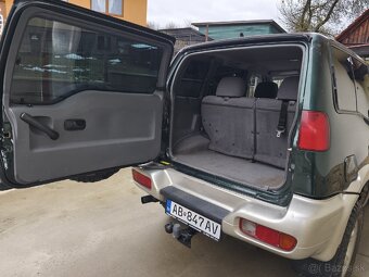 Nissan Terrano II - 7