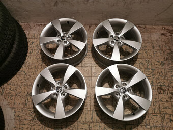 NOVÉ DISKY - Škoda Rapid / Fabia - originál 16" alu - 7