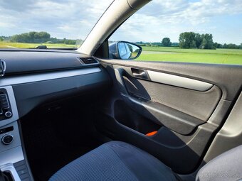 Volkswagen Passat B7 - 7