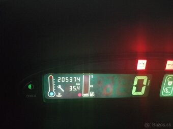 Citroen Xsara Picasso 1.6 - 16v benzin - 7