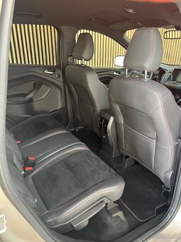 Ford Kuga 1.5 EcoBoost ST-Line AWD A/T - 7