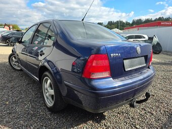 Volkswagen Bora 1.6 16V - 7