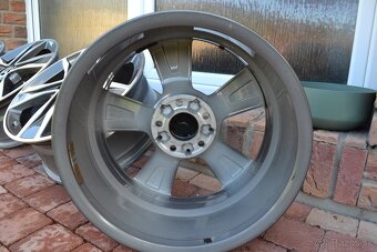 5x112 R17 Hlinikove disky Original Mercedes C-class W205 - 7