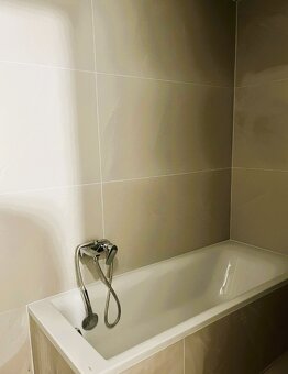 Na predaj 2. izbový byt v centre Malaciek. - 7