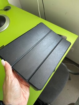 iPad 10.2 64 GB WiFi Vesmírne Sivý 2021 + pero + obal - 7