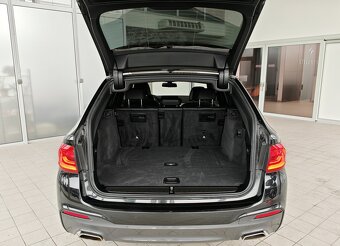 BMW Rad 5 Touring 530i xDrive A/T // AJ NA SPLÁTKY - 7